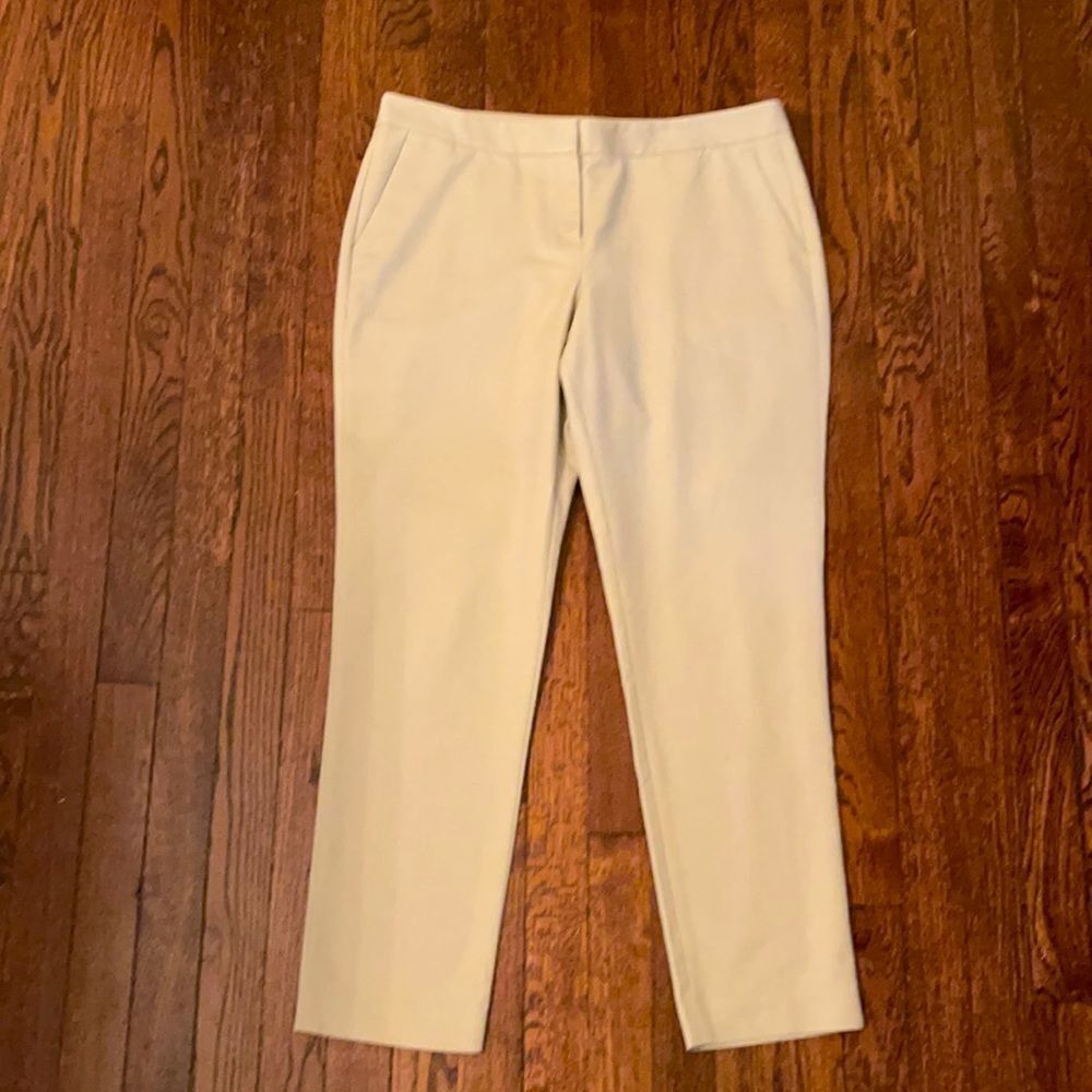 Vince Camuto Sz 10 EUC Flat Front Ankle Pant